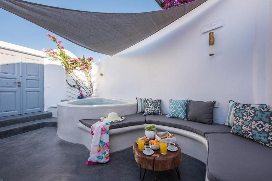 Angels Villa Santorini เมกาโลคอรี ภายนอก รูปภาพ
