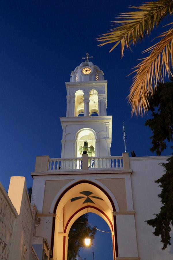 Angels Villa Santorini เมกาโลคอรี ภายนอก รูปภาพ